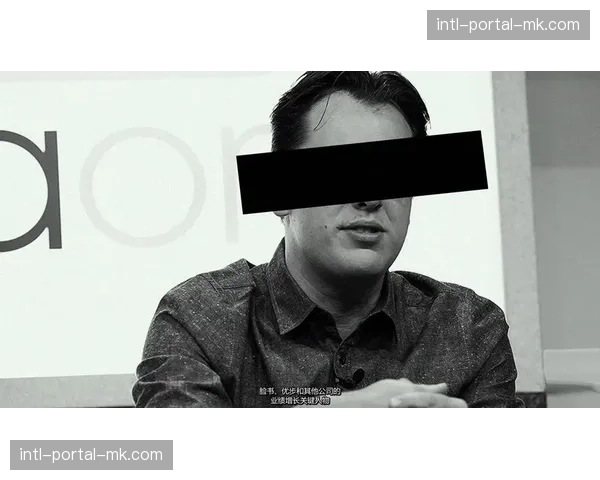 网飞纪录片揭示小罗巴黎时期恩怨，与费尔南德斯矛盾持续20年