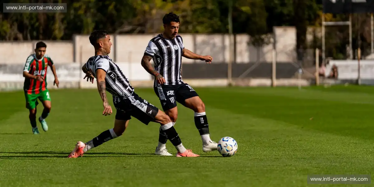 ⚽ 长传短促配合默契，战术演绎令人叫绝！🙌